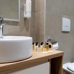 Ha 4*