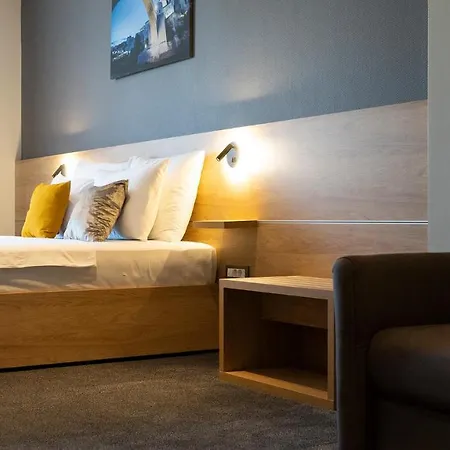 Ha 호텔 모스타르