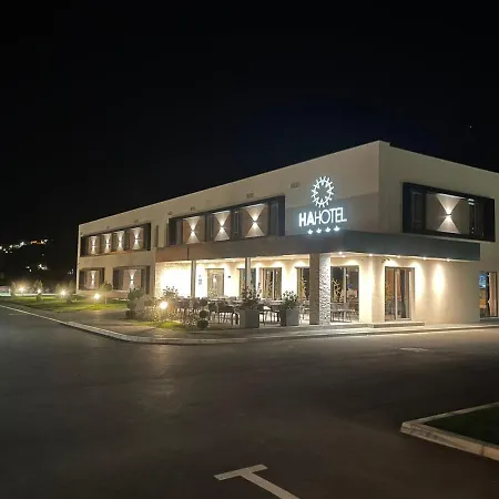 Ha Hotel 4*