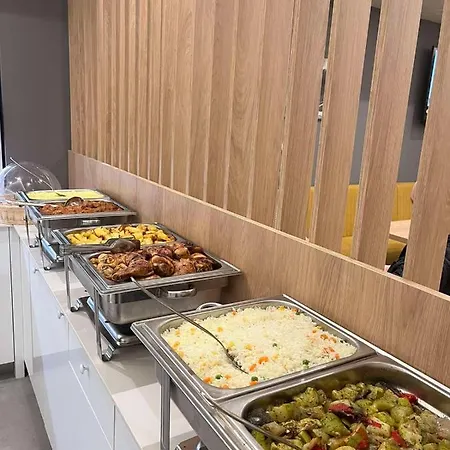 Ha 호텔 모스타르