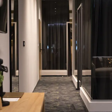 Ha Hotel 4*